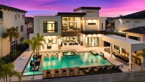 The Luxe Escape-TT474 in Kissimmee