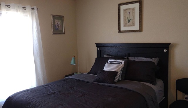 THE ORCHARD SUITE OF SEBRING in Sebring