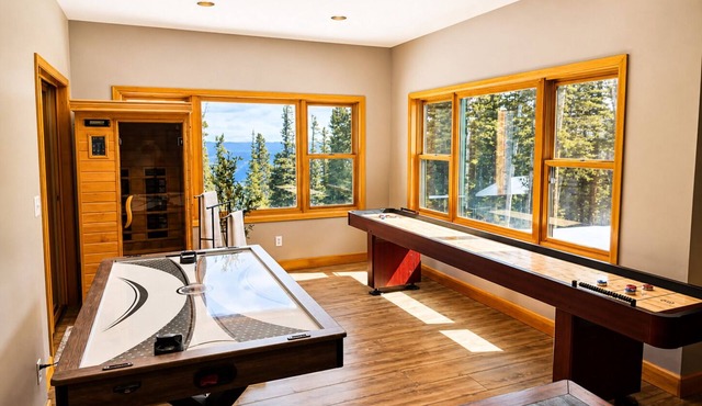 The Summit at 11 15 Min to Breck Private Hot Tub Views Sauna Game Room