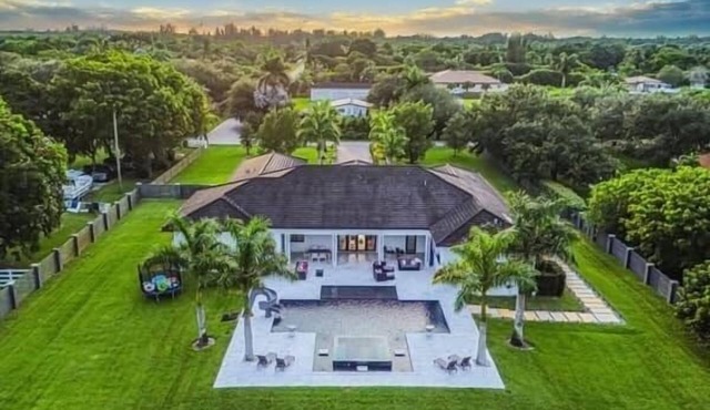 The Vivahaus · 5BR · Pool+Spa+Slide · 2.5 Acres in Southwest Ranches