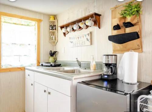 Tiny House surrounded by Florida farm beauty in Arcadia