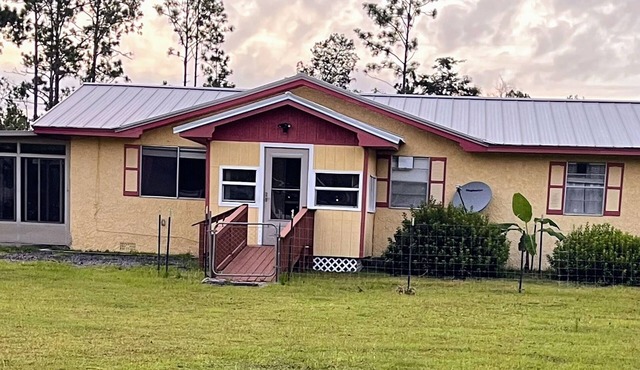 Tranquil 4 bedroom fully furnished home located 35 miles from Panama City Beach.