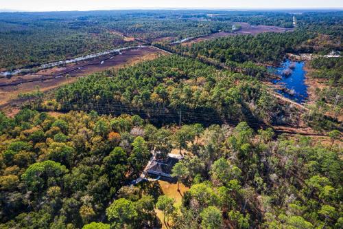 Tranquil Coden Retreat: 10 Mi to Dauphin Island! in Coden