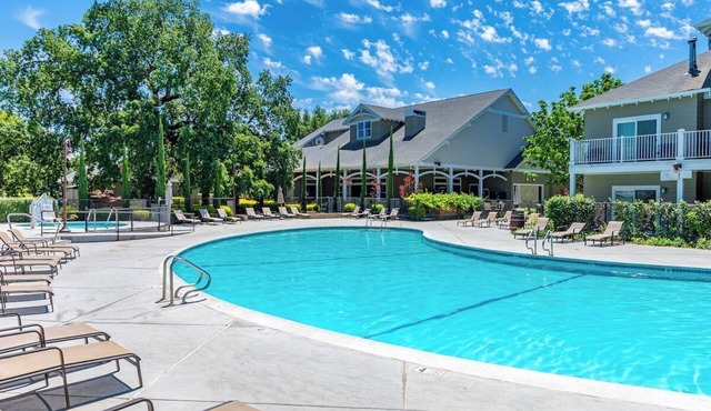 Two Separate 2BR Condos w/Pool & Hot Tub in Windsor