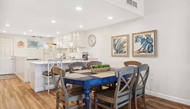 Unit 17, Spacious 2 bedroom Beach Condo with Loft in Panama City Beach