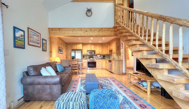 Upgraded, Slopeside Condo, Walk to the Base Area or Transit Center