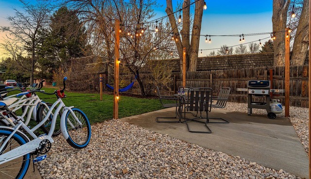 Urban Oasis Near Old Town & Pvh – Dog Friendly!