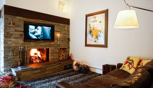 Vail/Loft-304 - A1-Location: Stylish Condo adjacent to Gondola and Ski-school