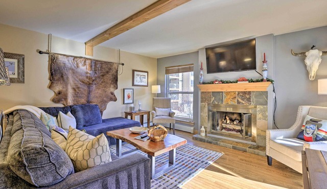 Vail Ski Condo w/Mtn Views & Shuttle Service!