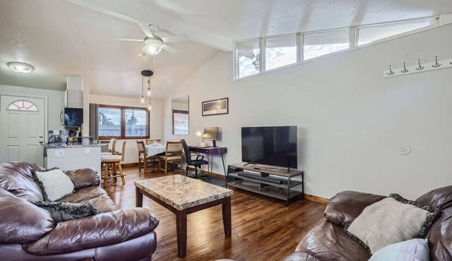 Vaulted Ceilings & Modern Amenities Near Red Rocks & Denver