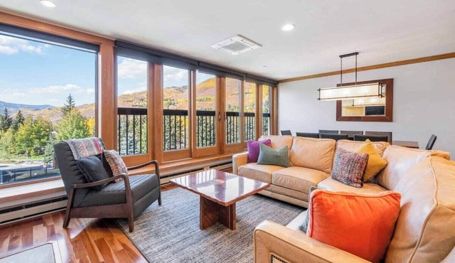 VB | Beautiful 3 BR Condo w/A/C in Lionshead