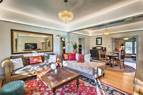 Victorian Gem! Steps to Dine, Shop and Hike