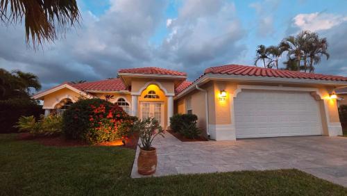 VIlla Gordian Naples Florida
