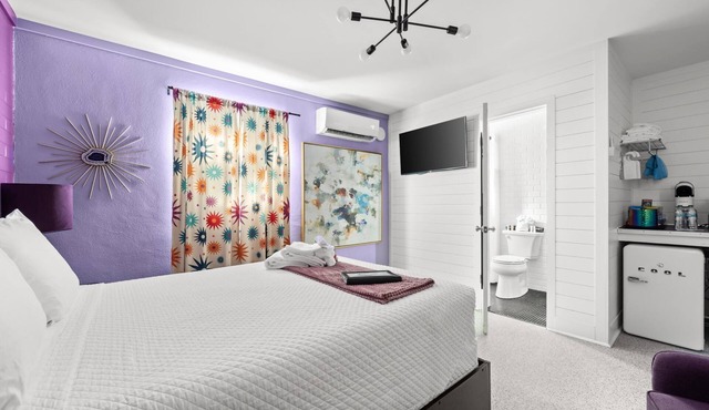 Violet Valentino | Purple Boutique Retreat in Port Saint Joe