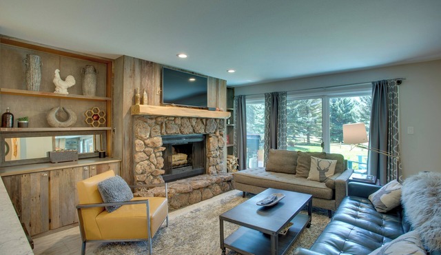 Walk to Beaver Creek Shuttle! Avon Condo w/Deck