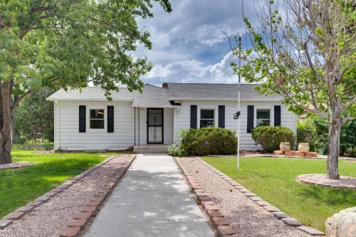 Walk to Frontier Days Park: Cheyenne Home w/Patio in Cheyenne