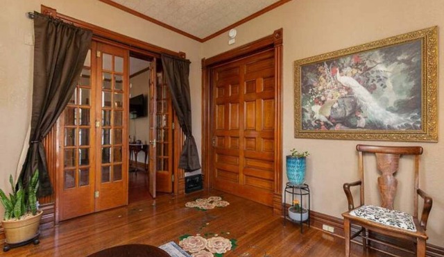 Walkable to MSU, Downtown, & Hammonds Stadium! in Springfield