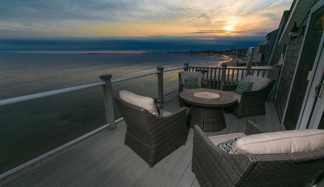 Waterfront House with picture-perfect views from all 3 levels. in Westbrook