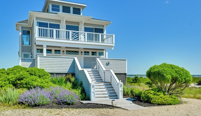 Waterfront Westhampton Haven: Private Beach in Westhampton Beach