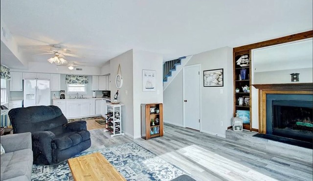 Weekly Beach Vacation Condo in Hampton