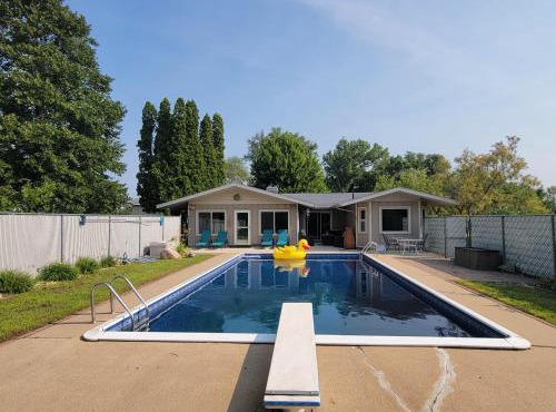 West-Side Retreat in Sioux Falls