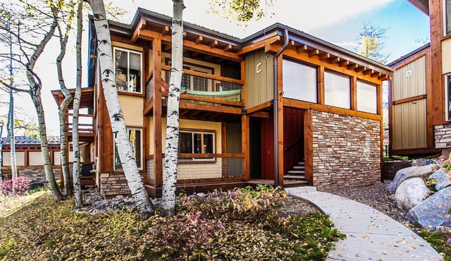 Willows Condos by Snowmass Vacations