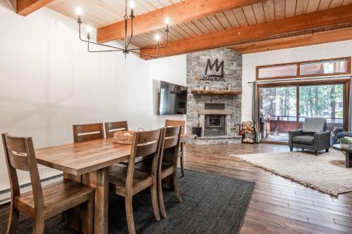 Winterset 20 in Mammoth Lakes
