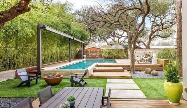 Zilker Paradise Found (w Pool & Downtown Skyline View) in Austin