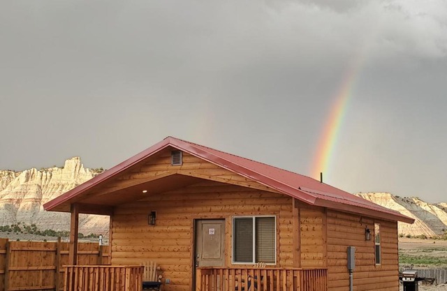 Log Cottages At Bryce Canyon 