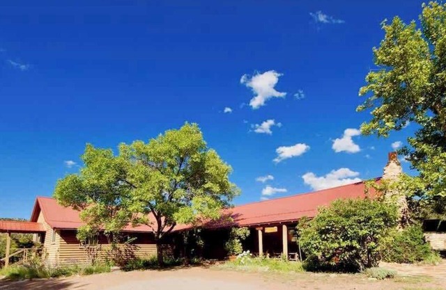 Pack Creek Lodge 