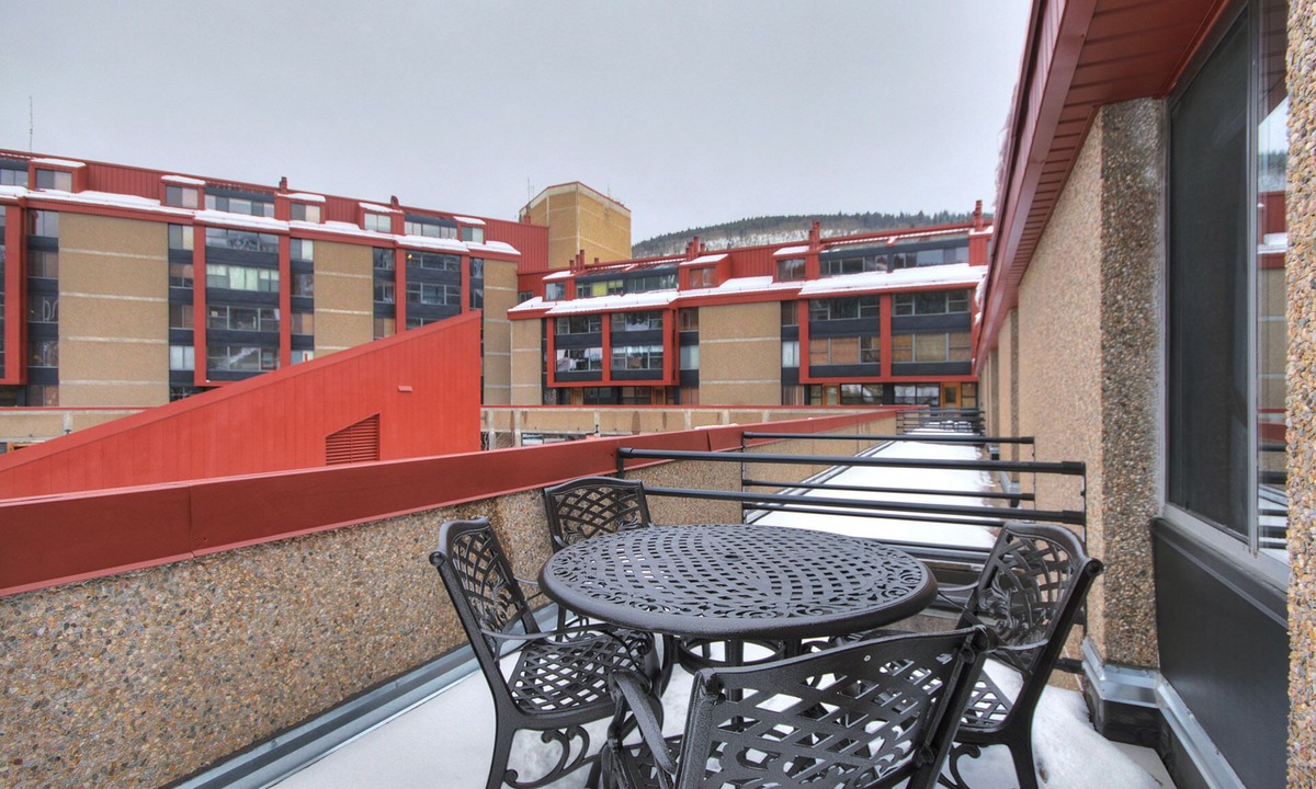 Copper Mountain Village Condo | Spacious Condo in the Heart of Center Village - Pet Friendly - VS367 by Redawning