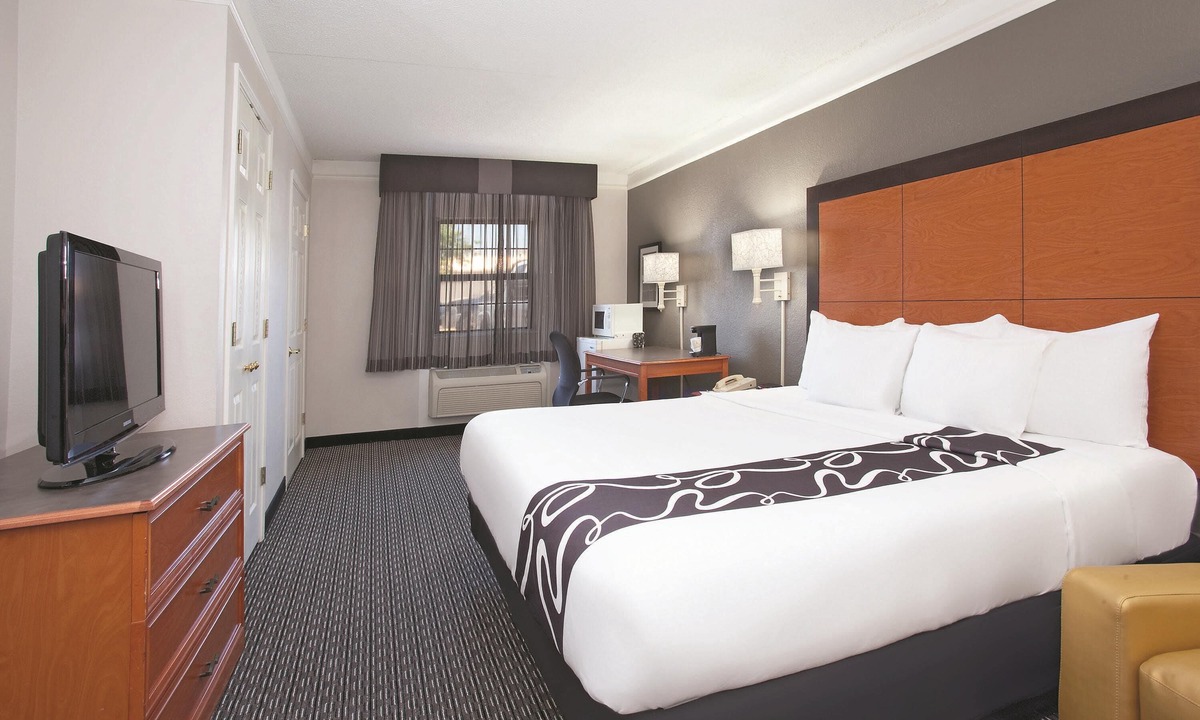 Midvale Hotel | La Quinta Inn by Wyndham Salt Lake City Midvale