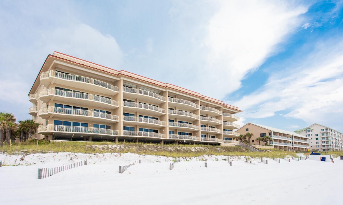 Crystal Beach Condo | Dunes of Crystal Beach 104 | Free Seasonal Beach Service & More!