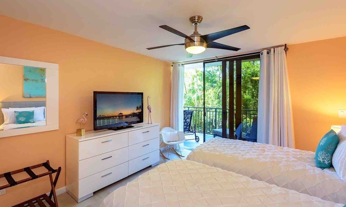 Key West Condo | *NATURES EDGE* Ocean Condo/Pool & Tennis + Last Key White Glove Service.