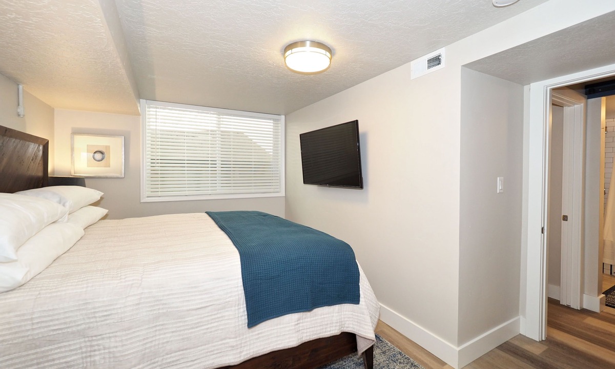 Lower Avenues Apartment | Upgraded Suite-Temple Square, Downtown Salt Lake City, Convention Center