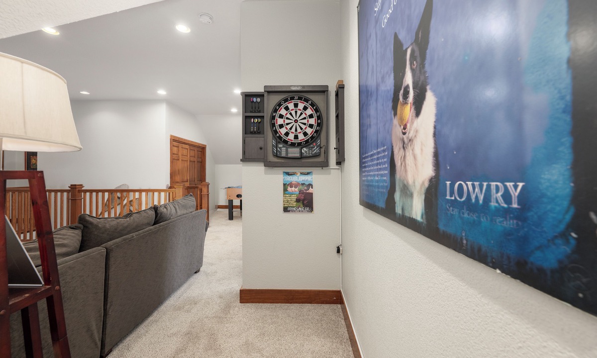 Silvercreek House | 206 Juniper Perfect family getaway 6 bedroom game room patio with views!