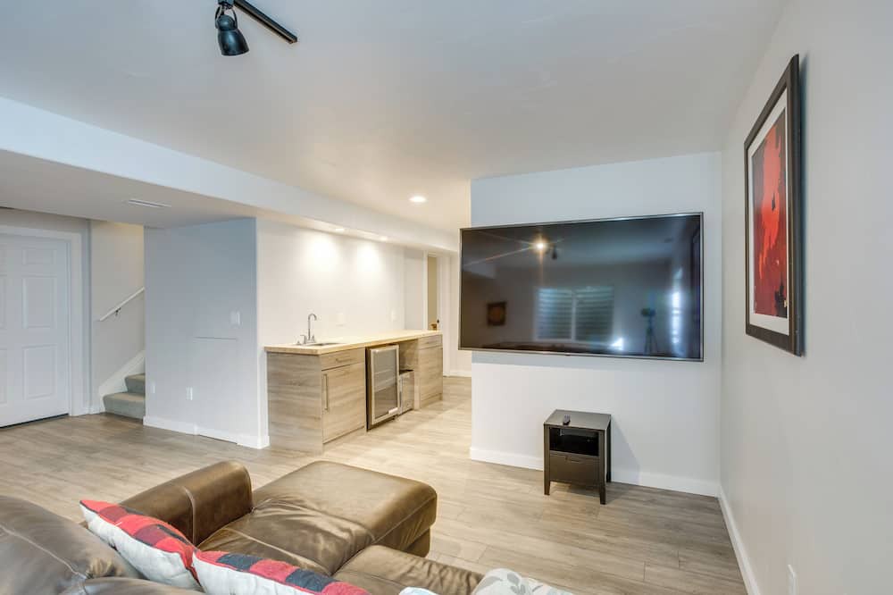 Photo of Bedroom in Eagle