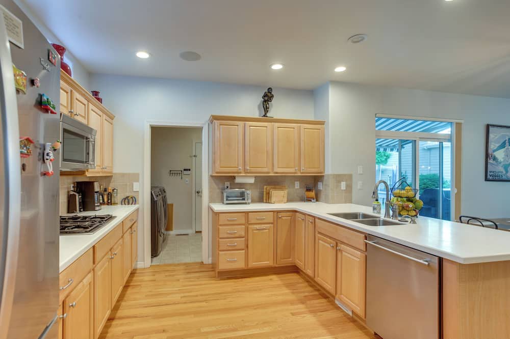 Photo of Kitchen in Eagle
