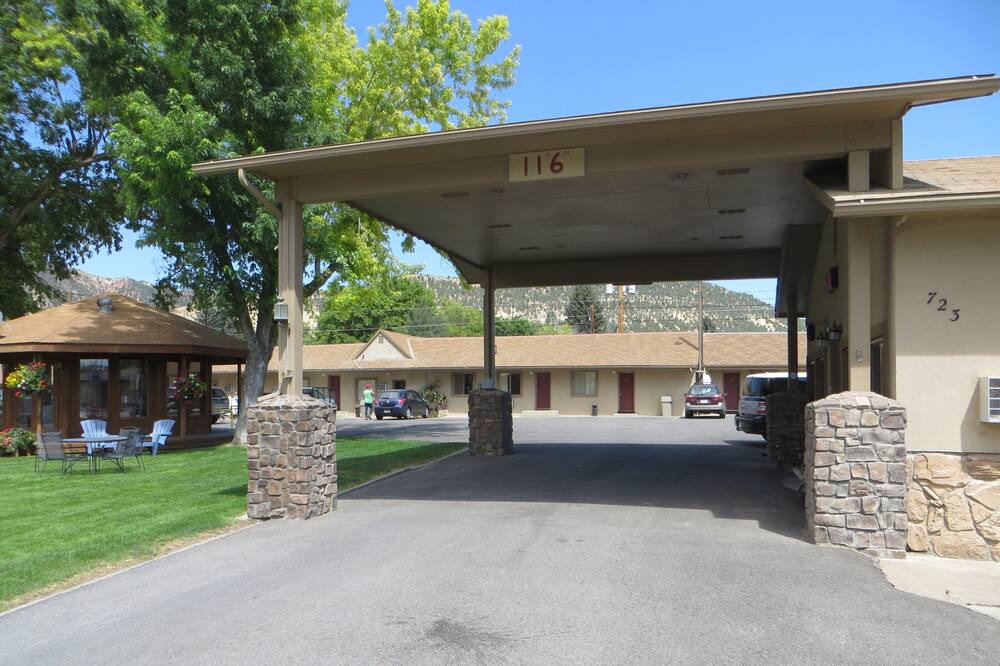 Photo of Outdoor in Meeker
