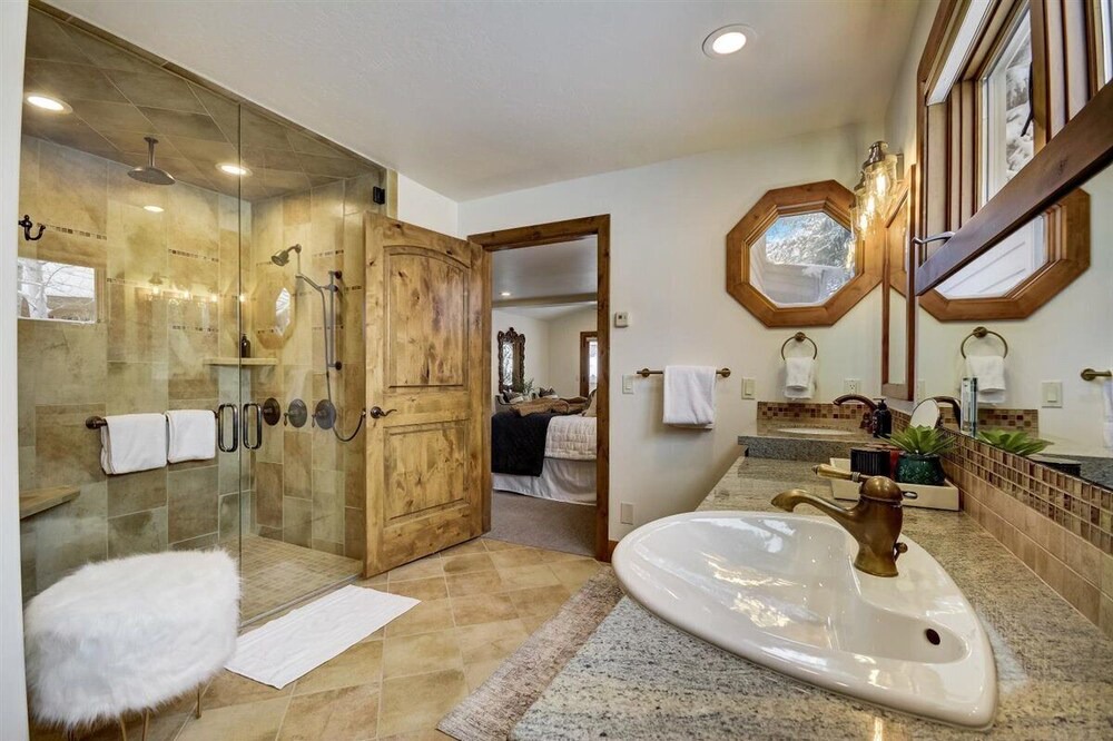 Photo of Bathroom in Deer Valley
