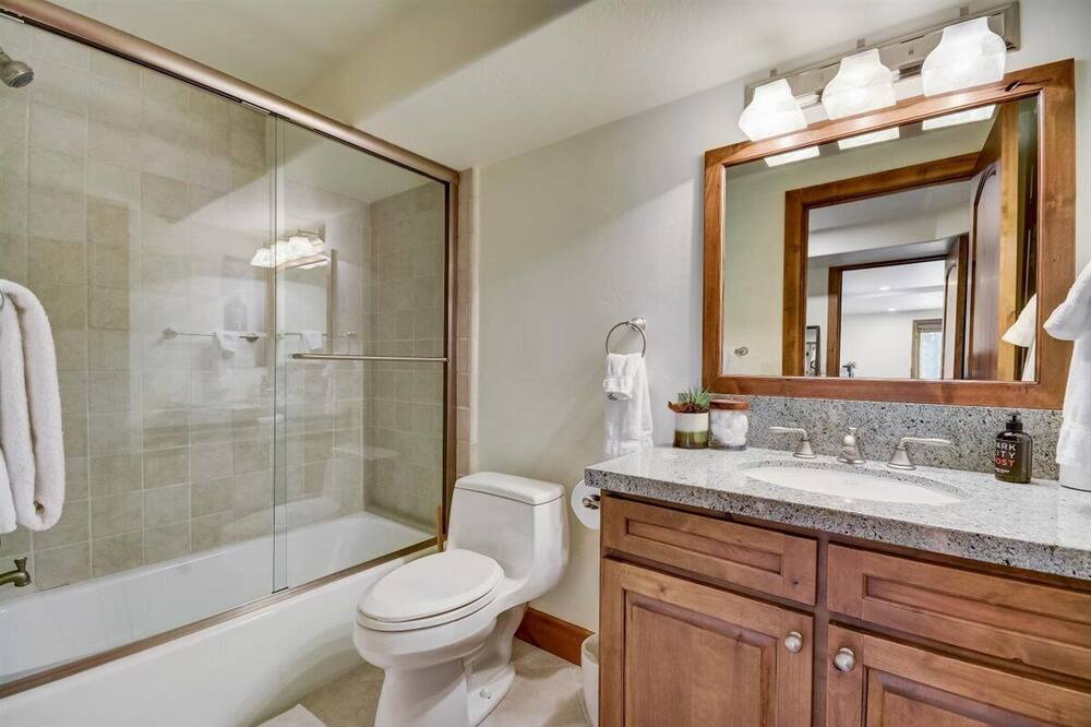 Photo of Bathroom in Deer Valley