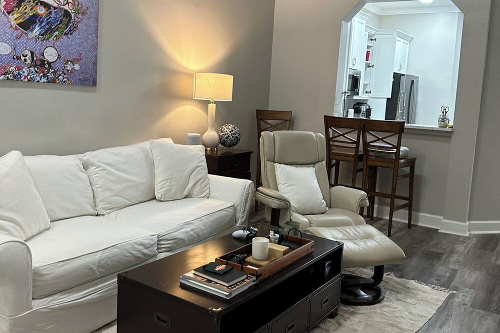 Photo of Livingroom in Gainesville