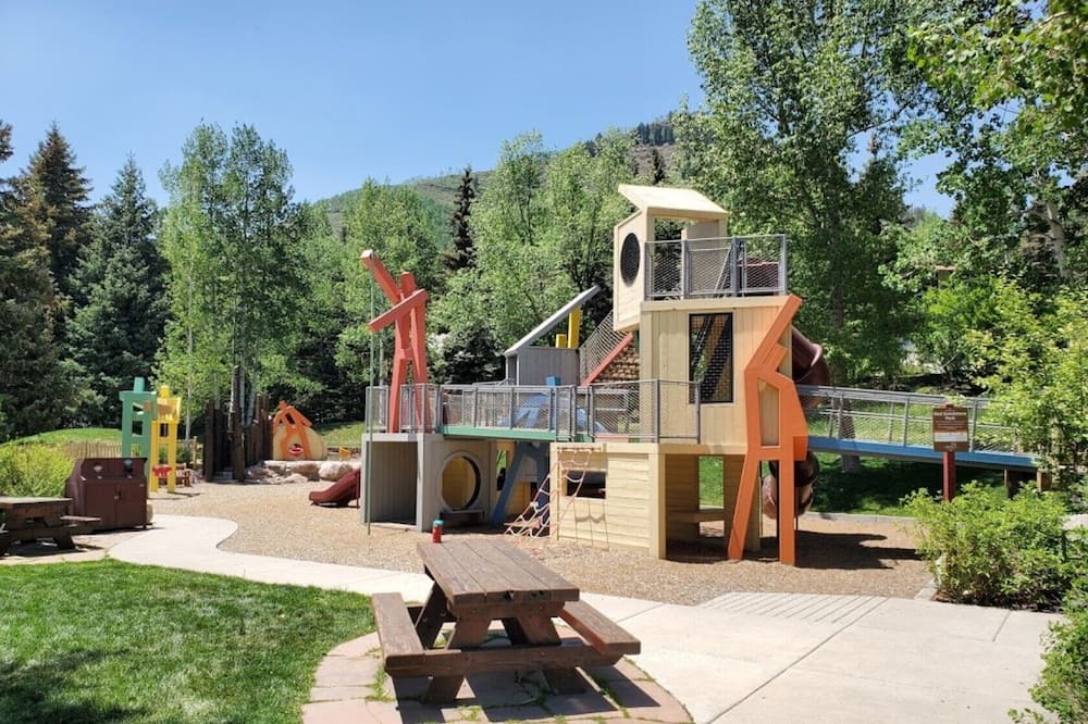 Photo of Others in Vail