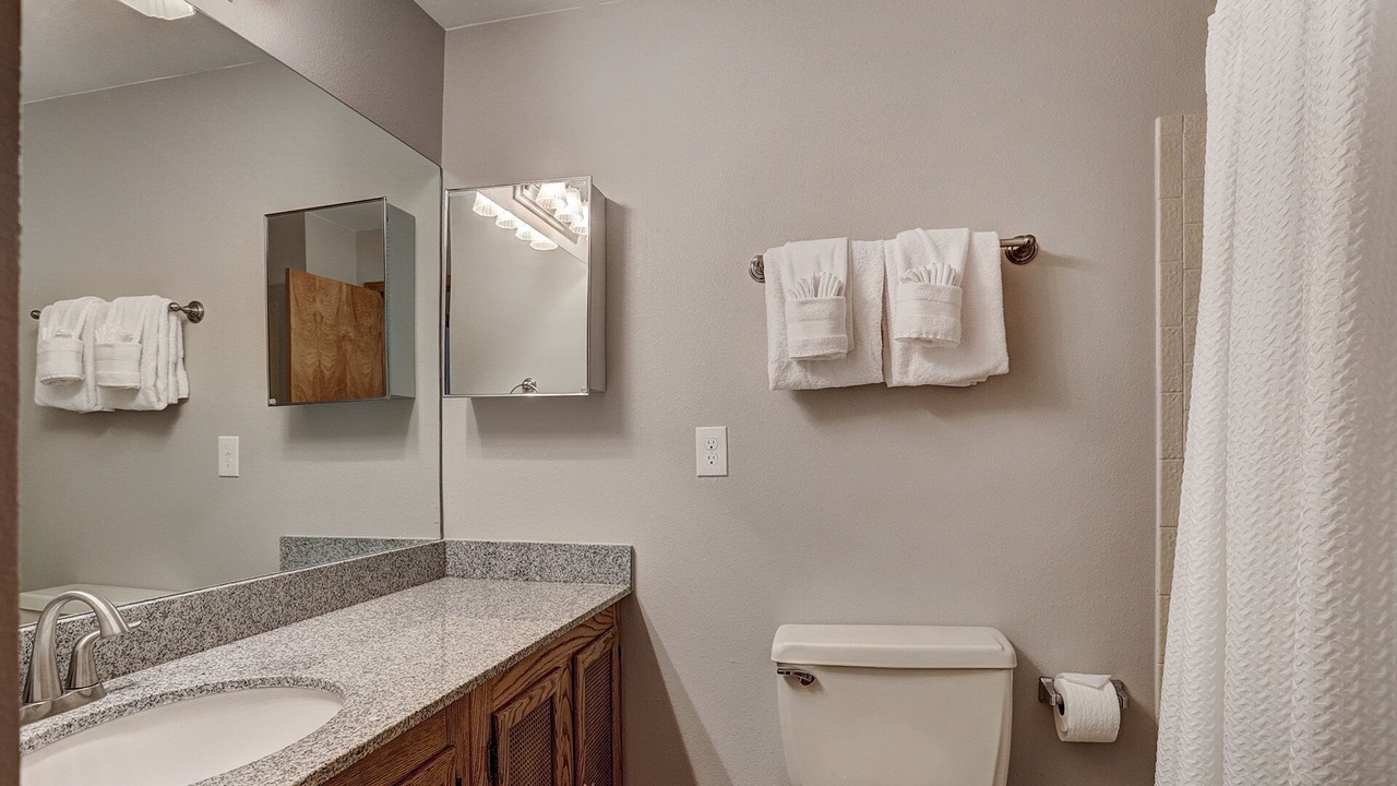 Photo of Bathroom in Dillon