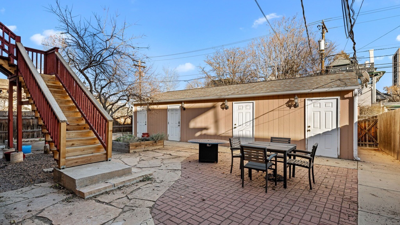 Photo of Outdoor in City Park West