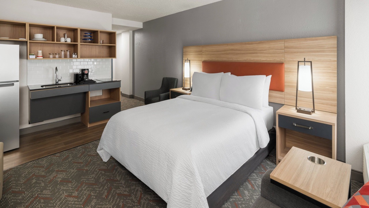 Photo of Bedroom in Greenwood Village