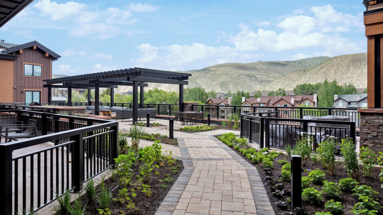 Photo of Outdoor in Avon