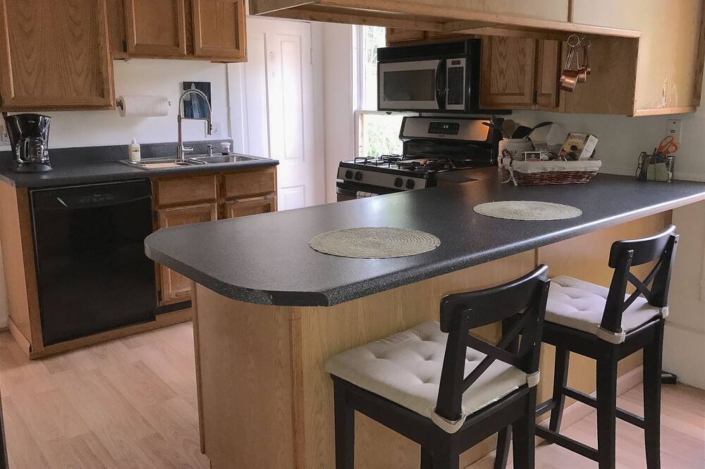 Photo of Kitchen in Golden