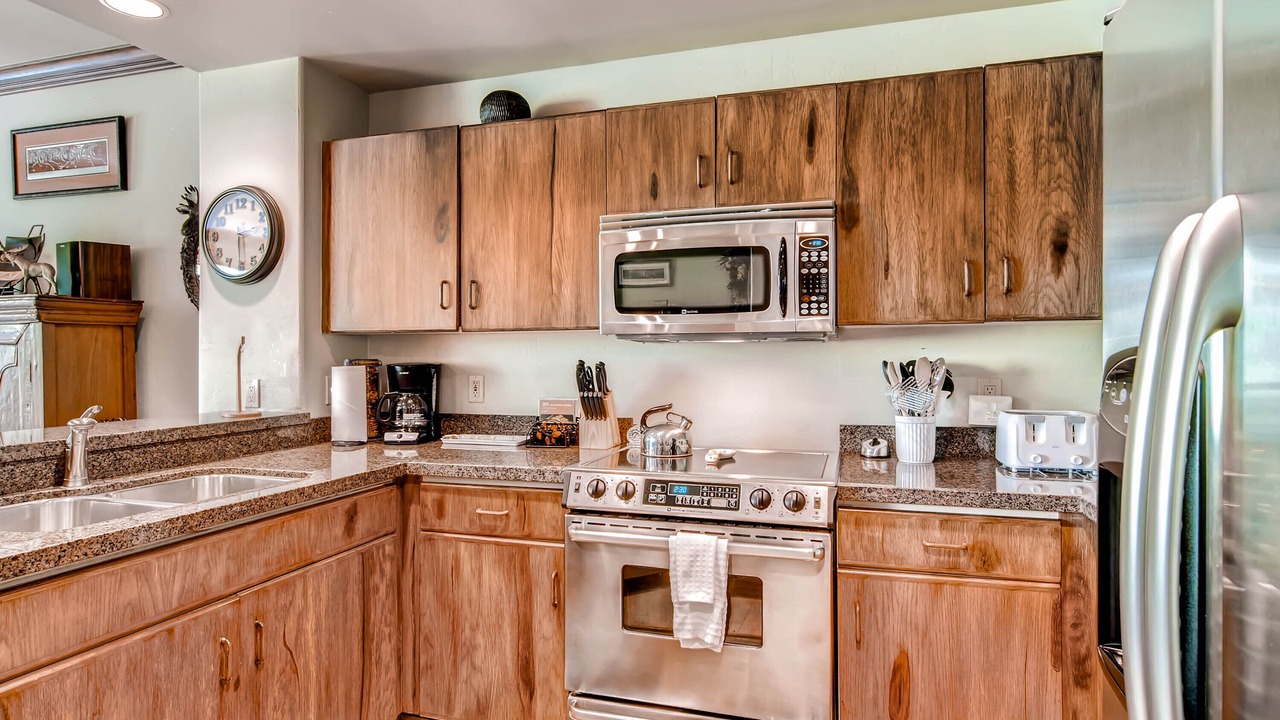 Photo of Kitchen in Highlands Townhomes