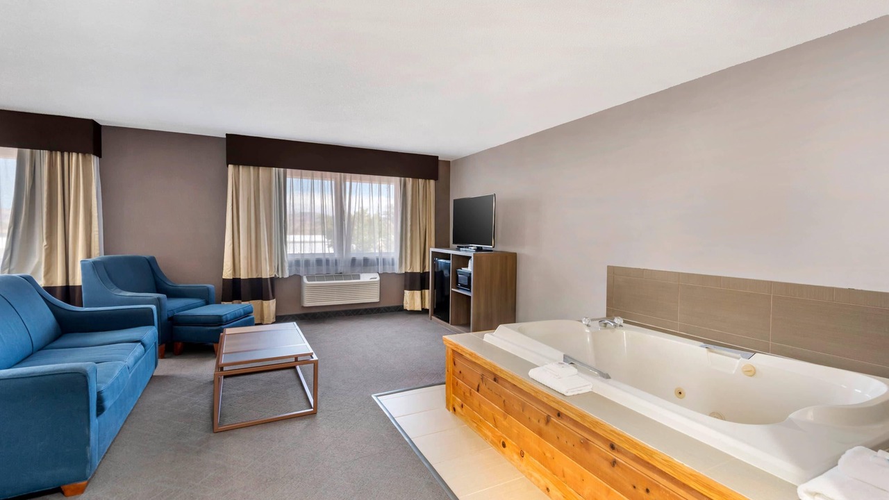 Photo of Bedroom in Green River